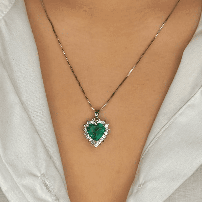 kit-colar-brinco-coracao-turmalina