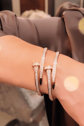 Bracelete Prego Inspiração Cravejado Ouro 18k